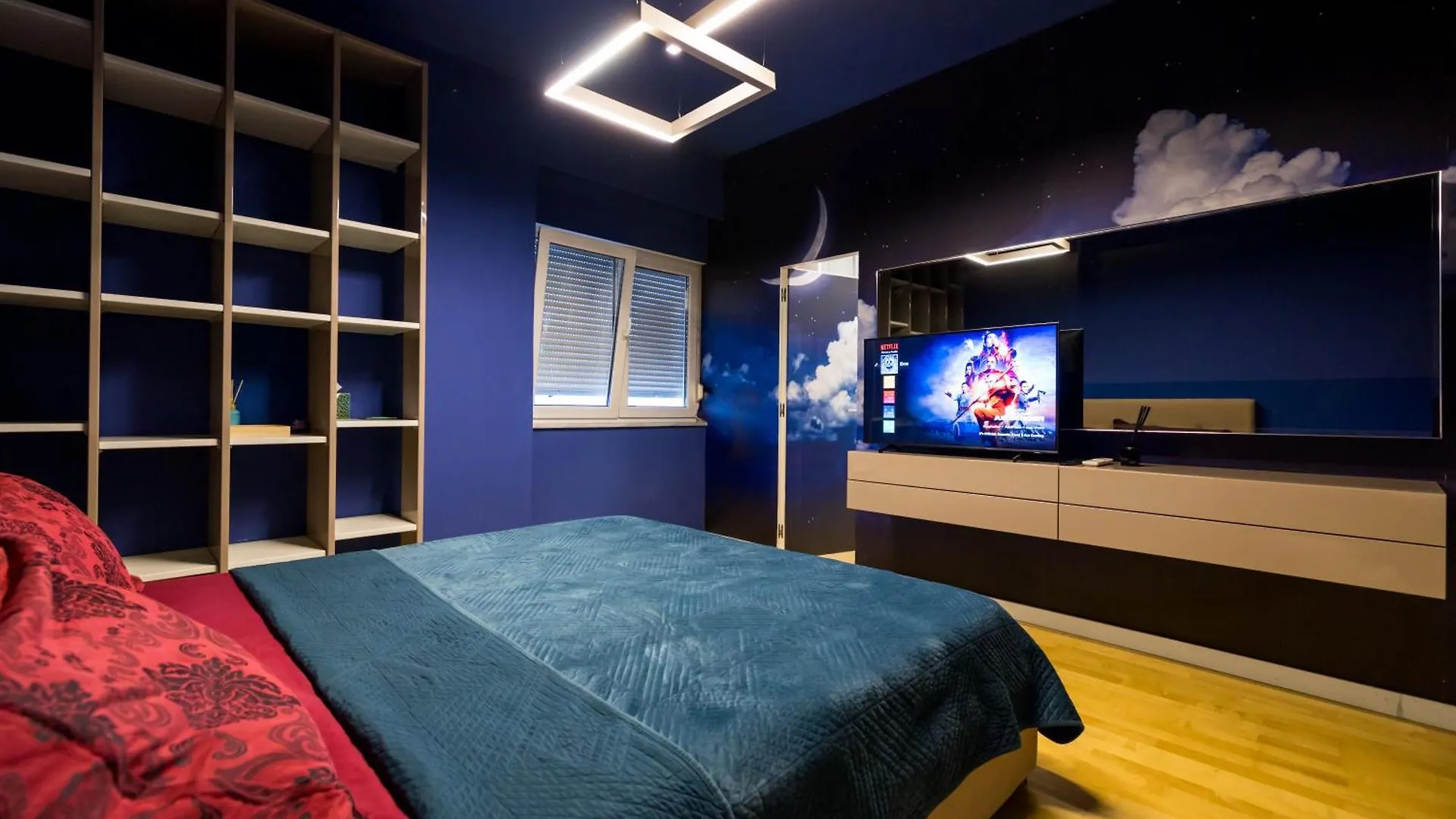Tirana Center Luxury Landing Apartment