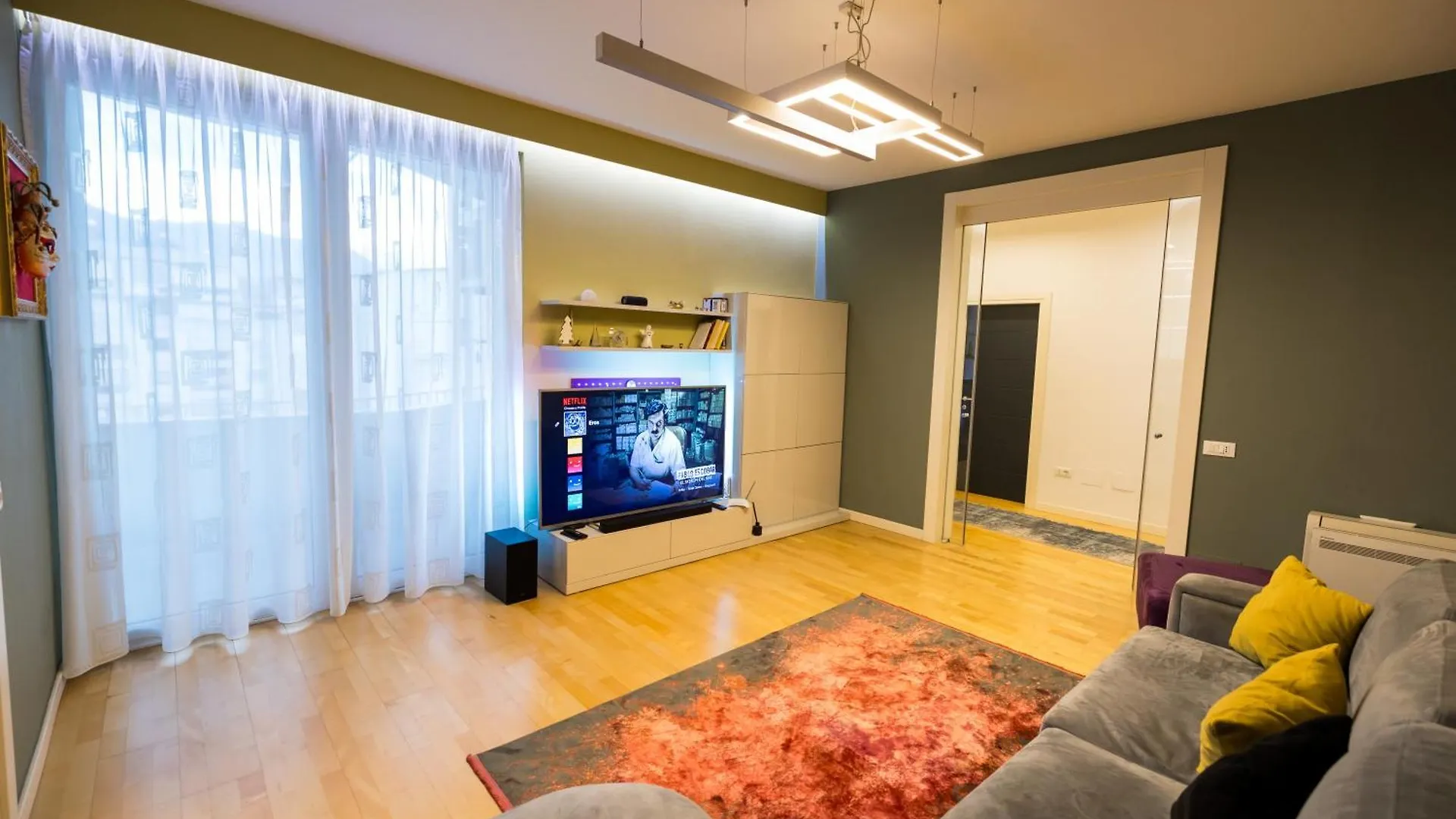 Tirana Center Luxury Landing contacts