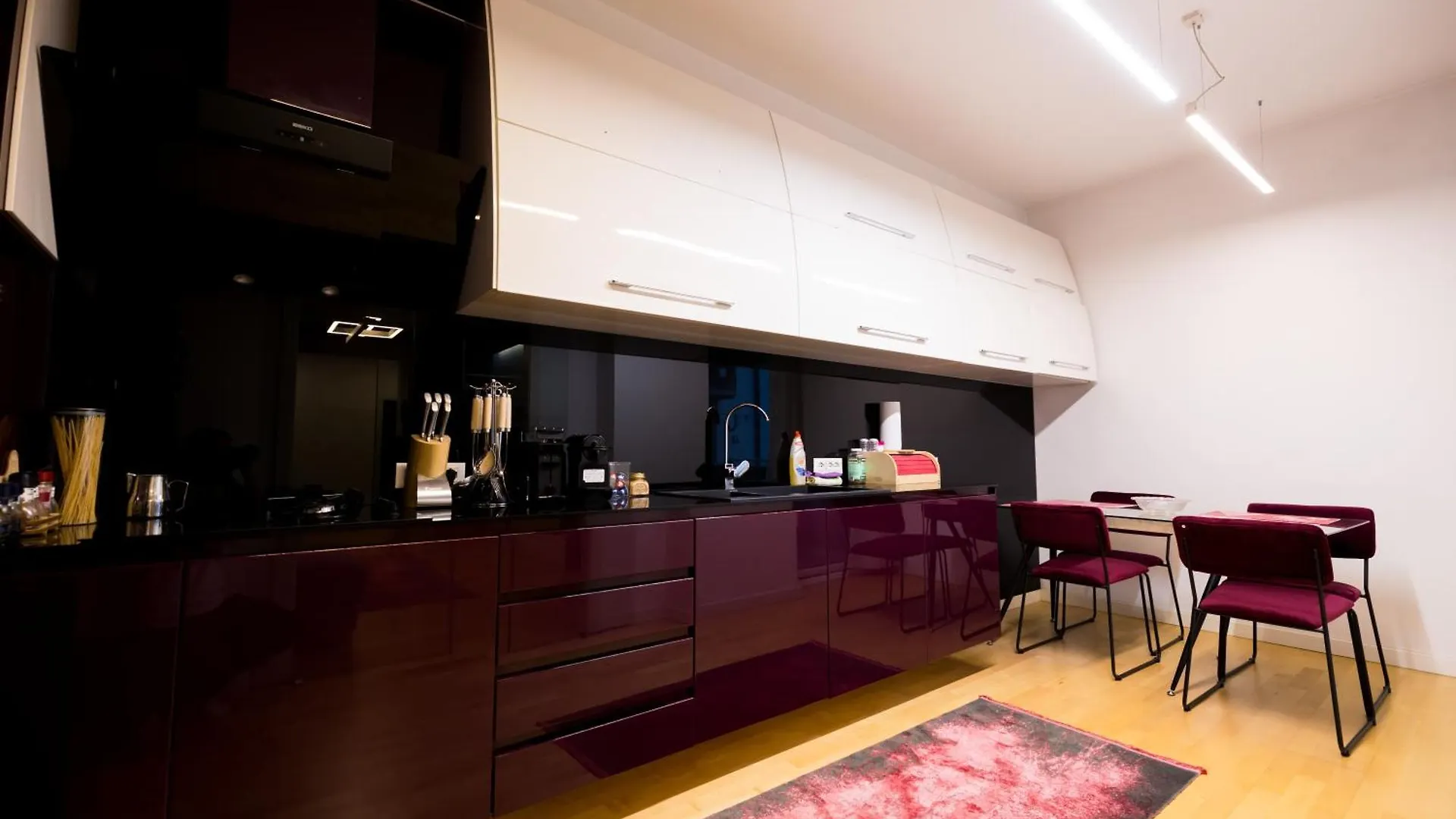 Tirana Center Luxury Landing Apartment